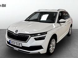 Vit Begagnad 2022 Skoda Kamiq Style SUV | 229 900 kr (Marknadspris)