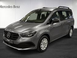 Grå (grey) Begagnad 2023 Mercedes eCitan Kombi | 336 250 kr (Marknadspris)