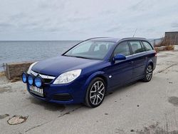 Blå Begagnad 2008 Opel Vectra Kombi | 27 000 kr
