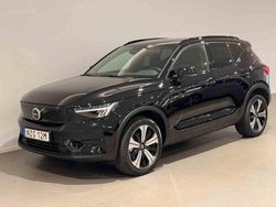 Svart Begagnad 2023 Volvo XC40 Single Motor SUV | 339 500 kr