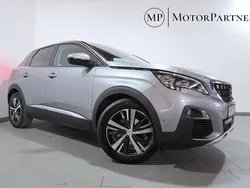 Grå Begagnad 2020 Peugeot 3008 SUV | 249 900 kr (Marknadspris)