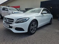 Vit Begagnad 2018 Mercedes C220 Avantgarde Sedan | 255 000 kr (Marknadspris)