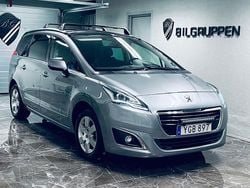 Grå Begagnad 2016 Peugeot 5008 Allure Minibuss | 119 000 kr (Lite dyr)