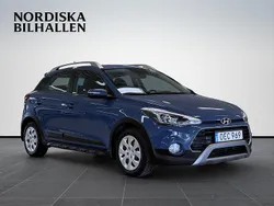 Ljusblå (blå) Begagnad 2016 Hyundai i20 Active Kombi | 109 795 kr (Marknadspris)