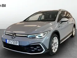 Grå Begagnad 2022 VW Golf Alltrack Kombi | 349 900 kr (Lite dyr)