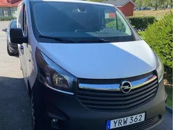 Vit Begagnad 2018 Opel Vivaro Van | 119 000 kr (Superpris)