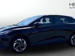 Svart (black) Begagnad 2023 MG MG4 EV Halvkombi | 259 900 kr (Bra pris)