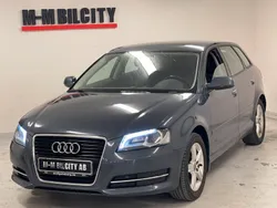 Grå Begagnad 2010 Audi A3 Sportback Attraction Halvkombi | 59 900 kr (Marknadspris)