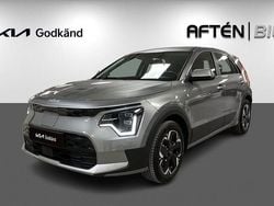 Grå Begagnad 2023 Kia e-Niro SUV | 349 800 kr (Marknadspris)
