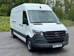 Vit Begagnad 2022 Mercedes Sprinter Van | 299 900 kr (Bra pris)