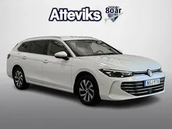 Vit Begagnad 2024 VW Passat Business Kombi | 338 900 kr (Lite dyr)