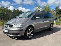 Grå Begagnad 2007 Seat Alhambra Minibuss | 34 900 kr