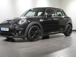 Svart Begagnad 2020 Mini Cooper Halvkombi | 259 800 kr (Marknadspris)