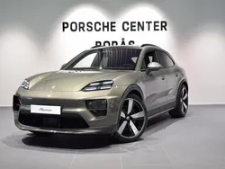 Grön (green) Ny 2025 Porsche Macan SUV | 1 368 300 kr (Lite dyr)