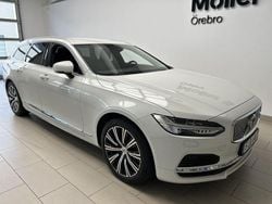 Vit Begagnad 2021 Volvo V90 Kombi | 314 900 kr (Marknadspris)