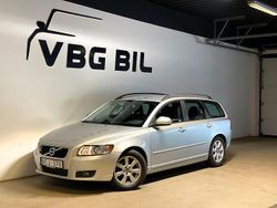 Ljusgrå Begagnad 2011 Volvo V50 Momentum Kombi | 59 000 kr (Marknadspris)