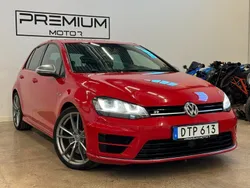 Röd Begagnad 2014 VW Golf VII R Halvkombi | 229 900 kr (Marknadspris)