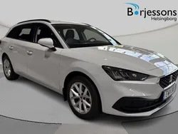 Vit Ny 2025 Seat Leon Style Kombi | 279 900 kr (Marknadspris)
