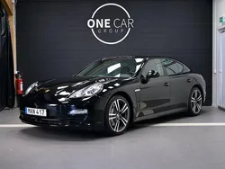 Svart Begagnad 2011 Porsche Panamera S E-Hybrid Sport Sedan | 379 800 kr