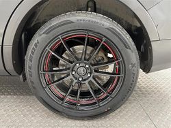 Svart Begagnad 2014 Ford Explorer SUV | 299 900 kr