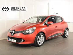 Röd (röd metallic) Begagnad 2014 Renault Clio IV Dynamique Halvkombi | 58 900 kr (Marknadspris)