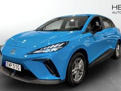 Blå (blue) Begagnad 2023 MG MG4 EV Halvkombi | 244 900 kr (Marknadspris)