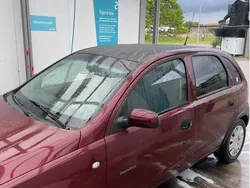 Röd Begagnad 2002 Opel Corsa Halvkombi | 18 000 kr (Marknadspris)