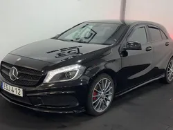 Svart Begagnad 2015 Mercedes A200 AMG line Halvkombi | 139 900 kr (Marknadspris)