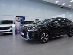 Svart Begagnad 2023 Ford Focus Active Kombi | 279 900 kr (Lite dyr)