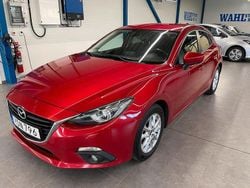 Röd Begagnad 2016 Mazda 3 Vision Halvkombi | 119 900 kr (Bra pris)