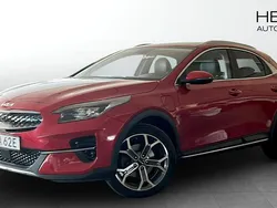 Röd (red) Begagnad 2022 Kia XCeed Advance SUV | 239 900 kr (Marknadspris)