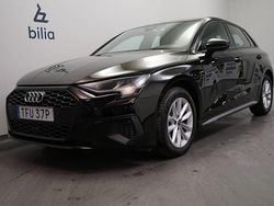 Svart Begagnad 2021 Audi A3 Sportback Halvkombi | 229 500 kr (Marknadspris)