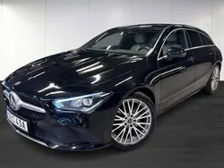 Svart (black) Begagnad 2020 Mercedes CLA200 Shooting Brake AMG Kombi | 309 900 kr (Marknadspris)