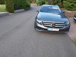 Grå Begagnad 2018 Mercedes E200 Avantgarde Kombi | 210 000 kr (Bra pris)