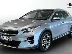 Grå (silver) Begagnad 2022 Kia XCeed Advance SUV | 249 900 kr (Marknadspris)