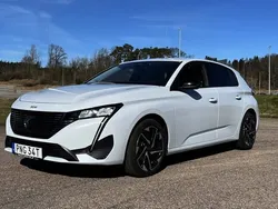 Vit Begagnad 2023 Peugeot 308 Allure Halvkombi | 264 500 kr (Marknadspris)