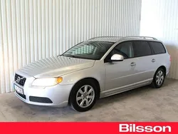 Ljusgrå Begagnad 2012 Volvo V70 Kombi | 89 900 kr (Marknadspris)