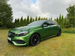 Grön Begagnad 2017 Mercedes A180 AMG Halvkombi | 150 000 kr (Marknadspris)