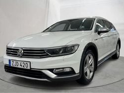Vit Begagnad 2018 VW Passat Alltrack Executive Kombi | 199 900 kr (Marknadspris)