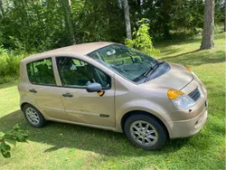 Brun Begagnad 2005 Renault Modus Minibuss | 12 000 kr