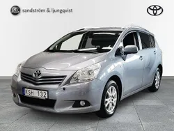 Blå Begagnad 2010 Toyota Verso Minibuss | 89 000 kr (Dyr)