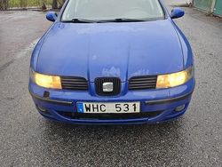 Begagnad 2004 Seat Leon Halvkombi | 11 000 kr