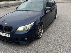 Blå Begagnad 2009 BMW 525 Comfort Edition Kombi | 85 000 kr (Marknadspris)