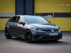 Mörkgrå Begagnad 2018 VW Golf VII R Halvkombi | 284 900 kr (Dyr)