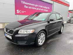 Svart Begagnad 2009 Volvo V50 Kinetic Kombi | 41 900 kr (Marknadspris)