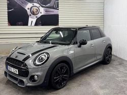 Grå Begagnad 2019 Mini John Cooper Works Halvkombi | 234 500 kr (Dyr)
