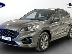 Silver Begagnad 2022 Ford Kuga Business Edition SUV | 274 900 kr (Marknadspris)