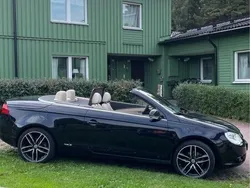 Svart Begagnad 2006 VW Eos Cab | 68 000 kr (Marknadspris)