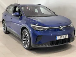Blå (blue dusk metallic) Begagnad 2023 VW ID.4 Pro Performance SUV | 379 900 kr (Marknadspris)