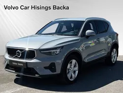 Grå Begagnad 2023 Volvo XC40 Core SUV | 332 900 kr (Bra pris)